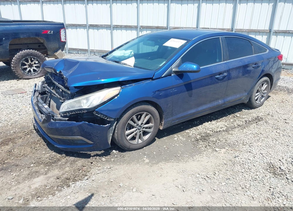 2015 HYUNDAI SONATA VIN: 5NPE24AF6FH135439
