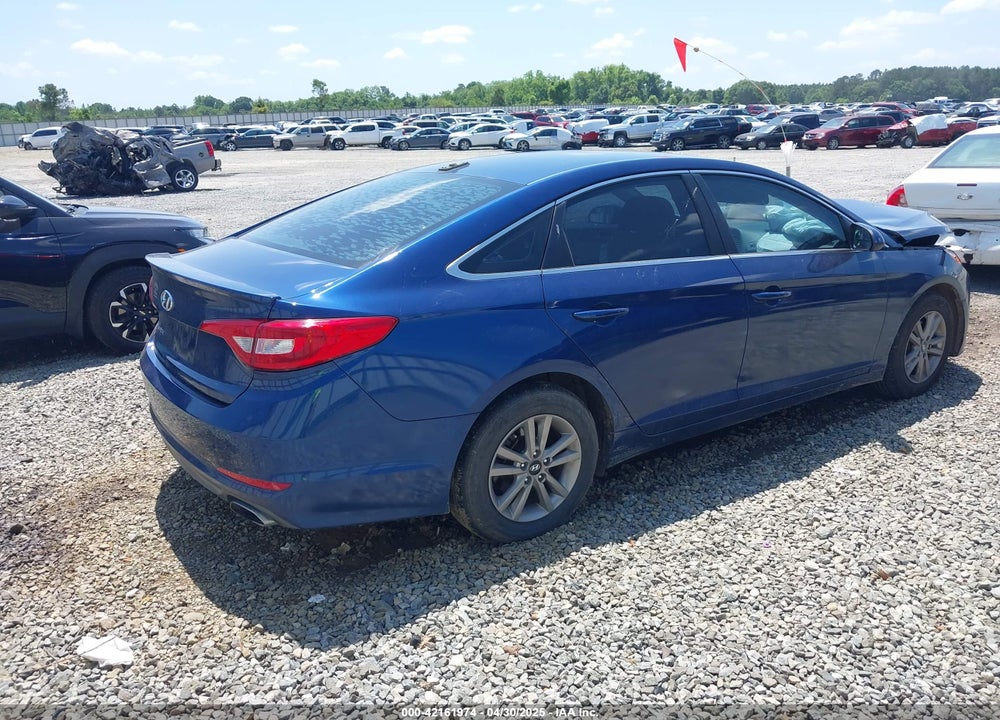 2015 HYUNDAI SONATA VIN: 5NPE24AF6FH135439