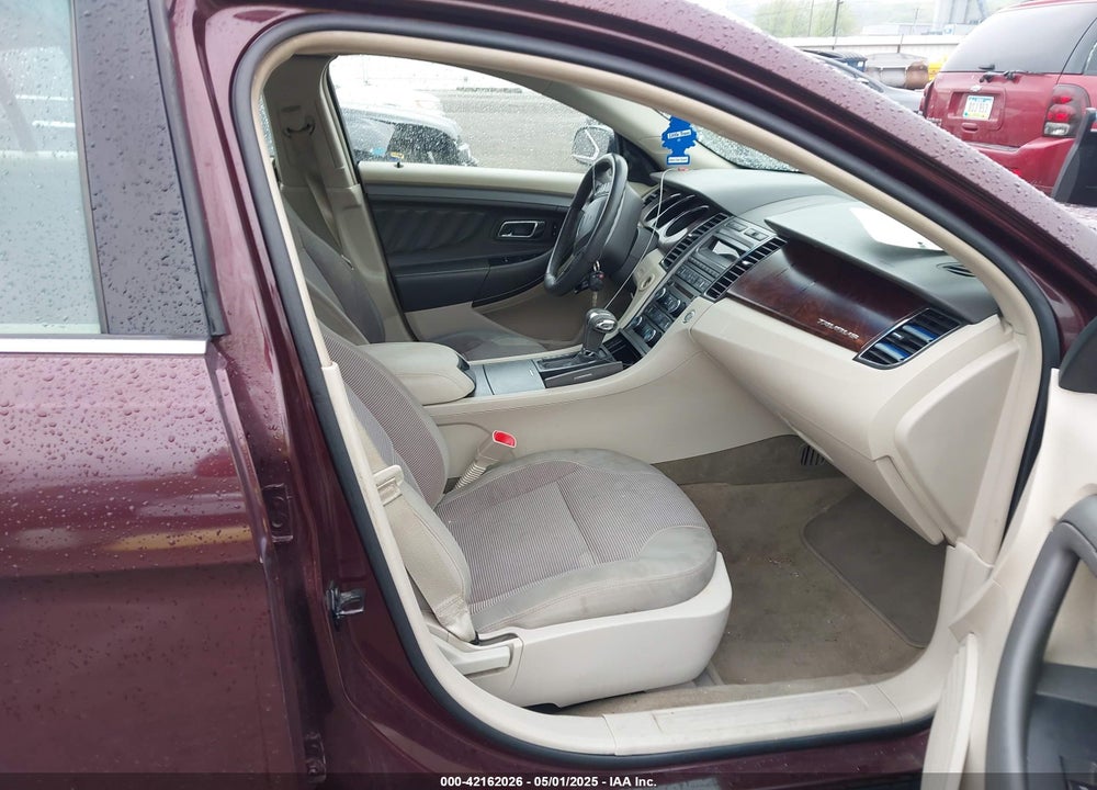2011 FORD TAURUS SEL VIN: 1FAHP2EW0BG177252