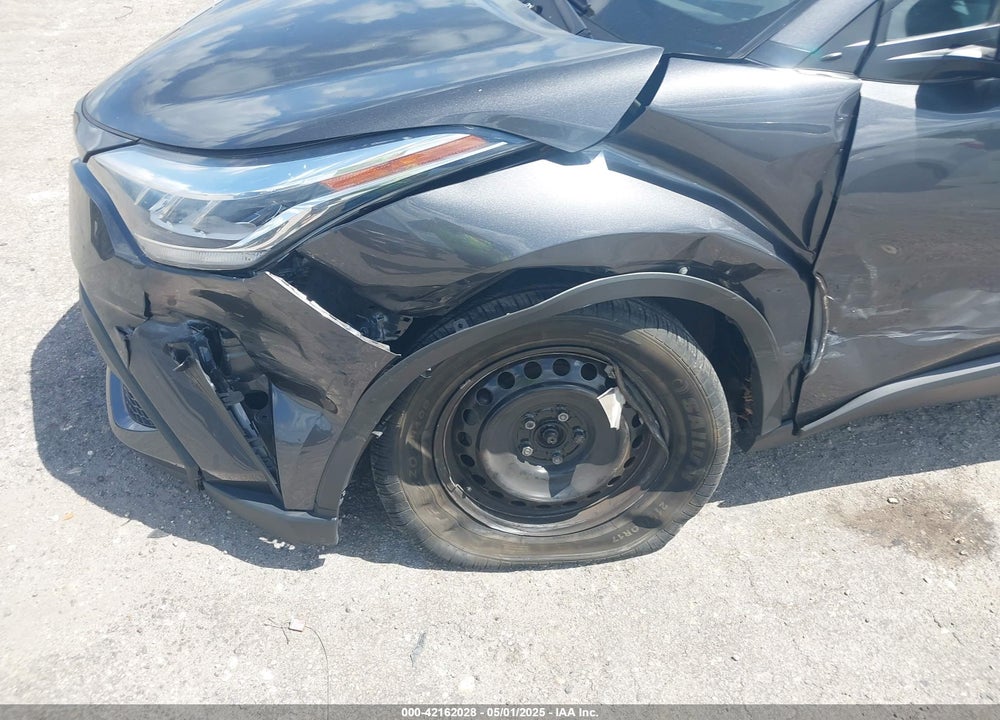 2020 TOYOTA C-HR VIN: NMTKHMBX9LR114341