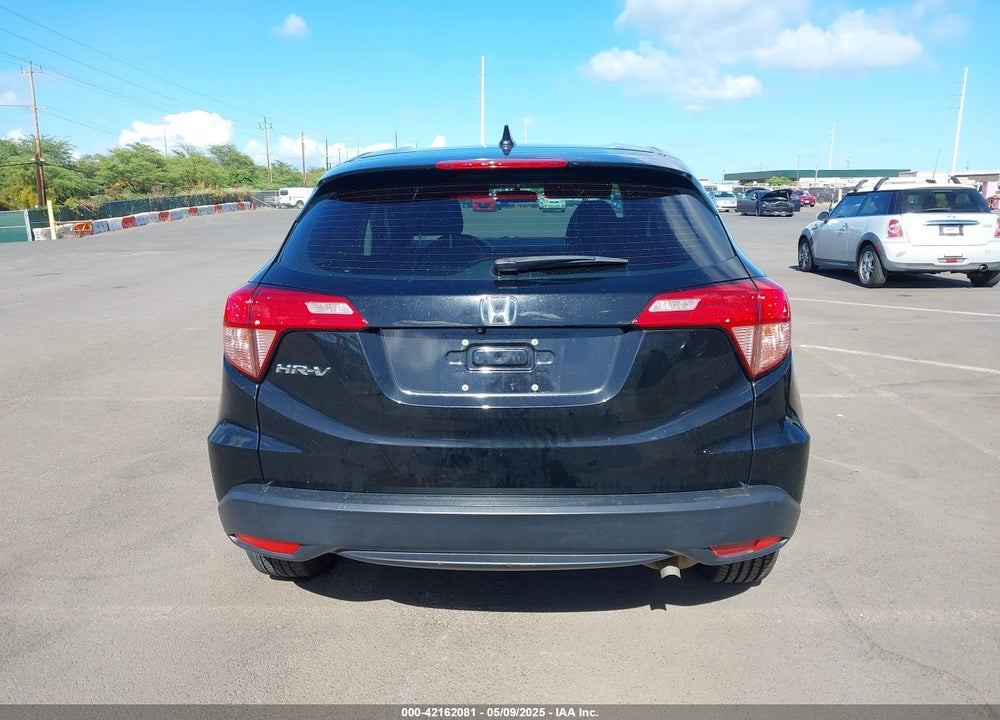 2018 HONDA HR-V VIN: 3CZRU5H33JM720215