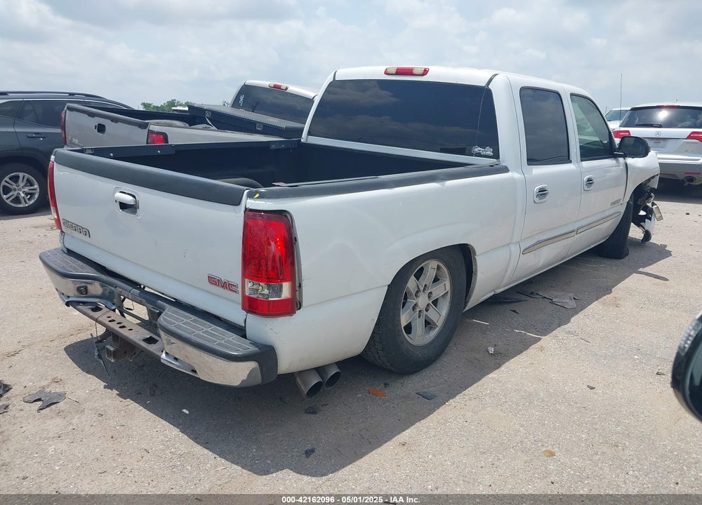 2006 GMC SIERRA 1500 VIN: 2GTEC13T161212377