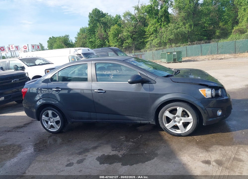 2016 CHEVROLET SONIC VIN: 1G1JE5SB9G4133949