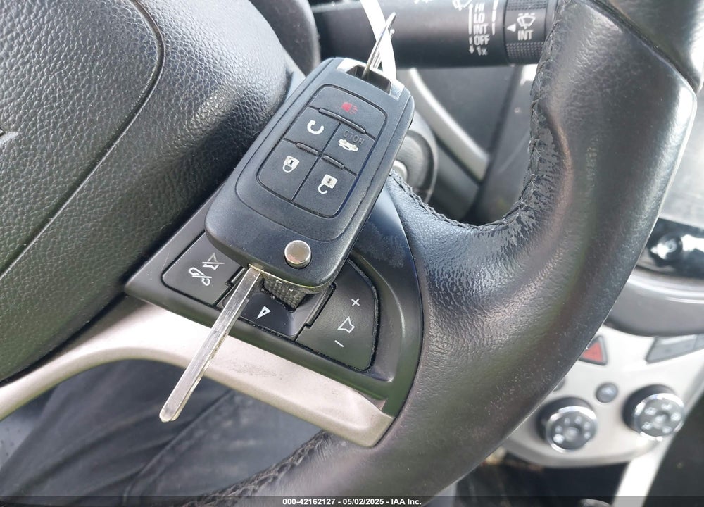 2016 CHEVROLET SONIC VIN: 1G1JE5SB9G4133949