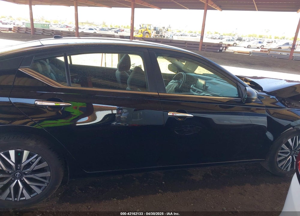 2024 NISSAN ALTIMA SV FWD VIN: 1N4BL4DV8RN326146