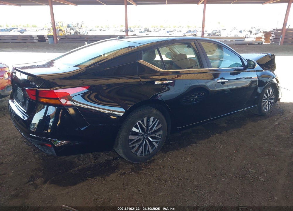 2024 NISSAN ALTIMA SV FWD VIN: 1N4BL4DV8RN326146