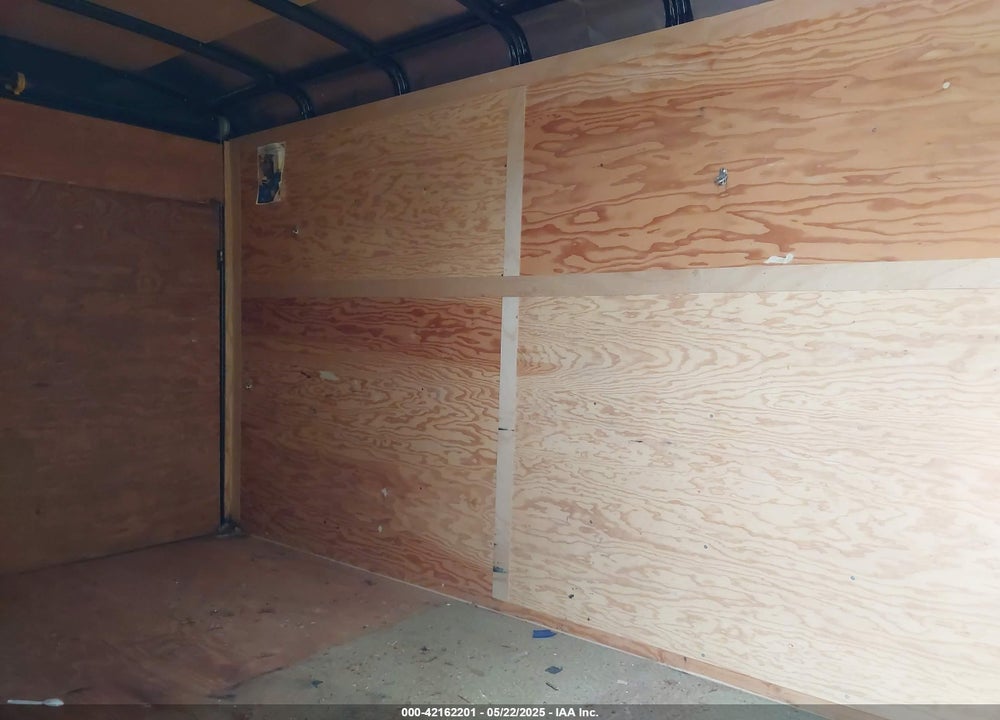 2015 INTE VN CARGO VIN: 4RACS1429RC01014