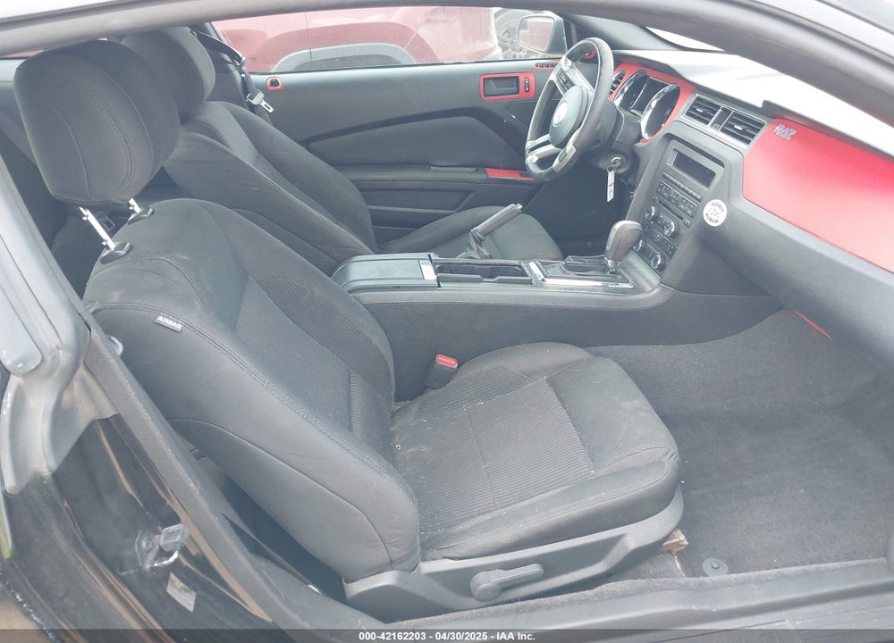 2013 FORD MUSTANG VIN: 1ZVBP8AM4D5243305
