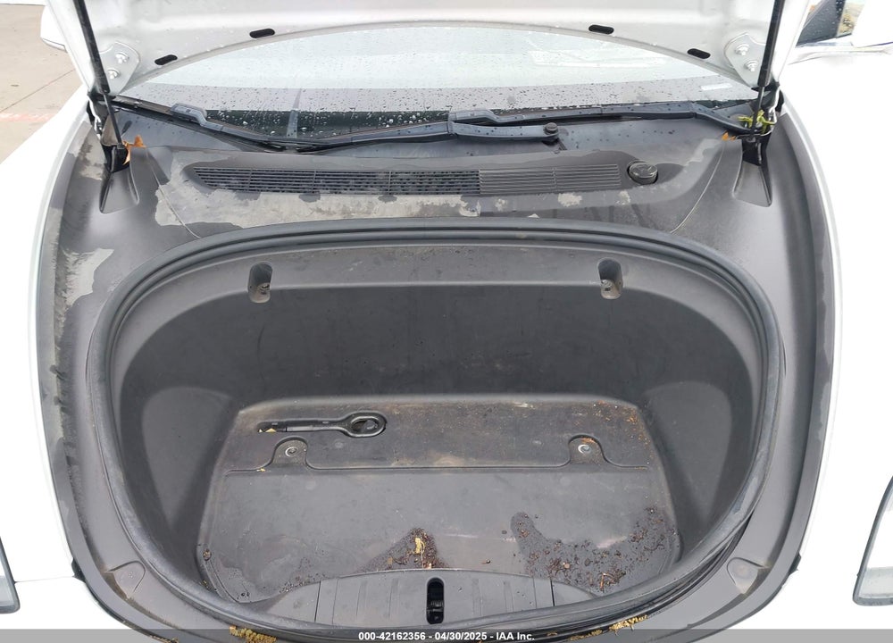 2020 TESLA MODEL 3 LONG RANGE DUAL MOTOR ALL-WHEEL DRIVE VIN: 5YJ3E1EB2LF638612