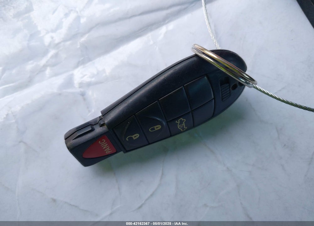 2013 DODGE CHALLENGER SXT VIN: 2C3CDYAG7DH653555