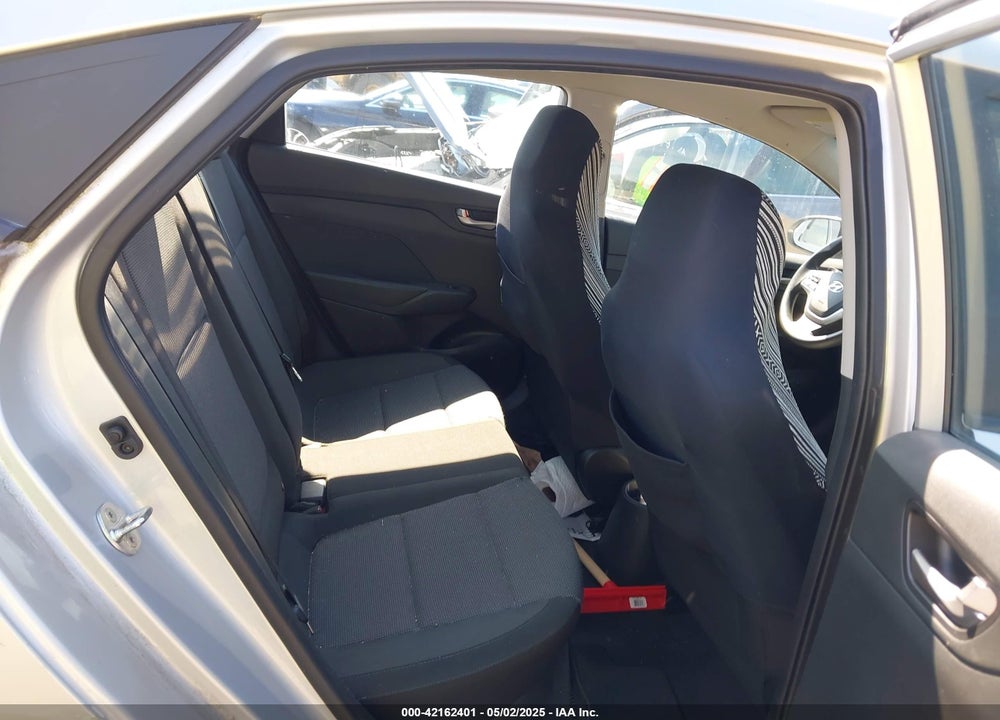 2018 HYUNDAI ACCENT VIN: 3KPC24A33JE022252