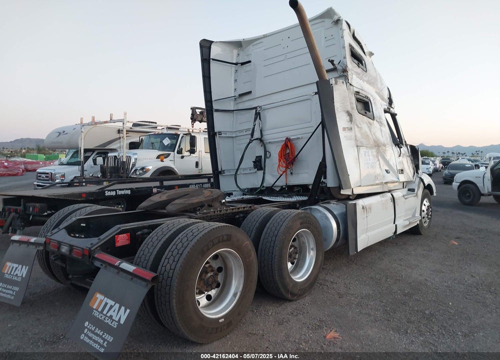 2021 VOLVO VNL VIN: 4V4NC9EH8MN263379