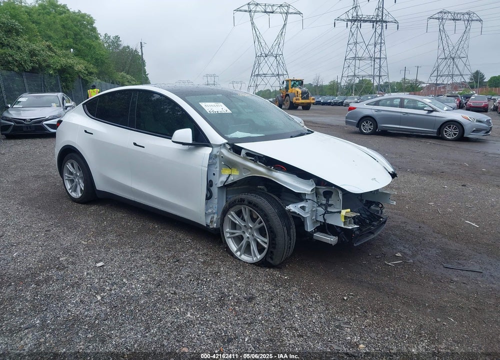 2021 TESLA MODEL Y LONG RANGE DUAL MOTOR ALL-WHEEL DRIVE VIN: 5YJYGDEE2MF098692