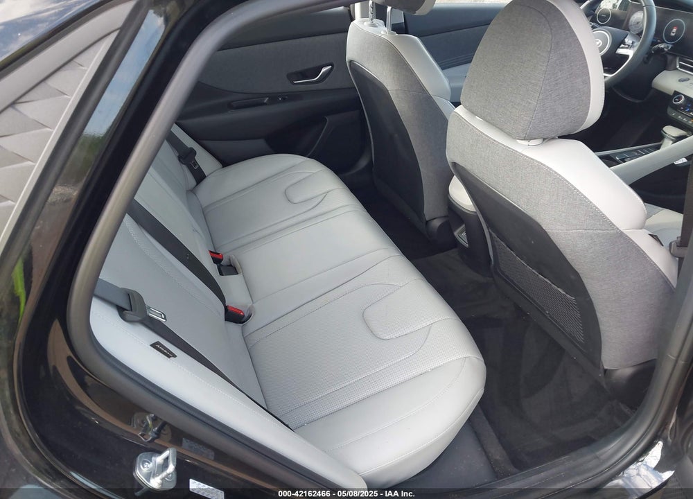 2024 HYUNDAI ELANTRA VIN: KMHLP4DG2RU677351