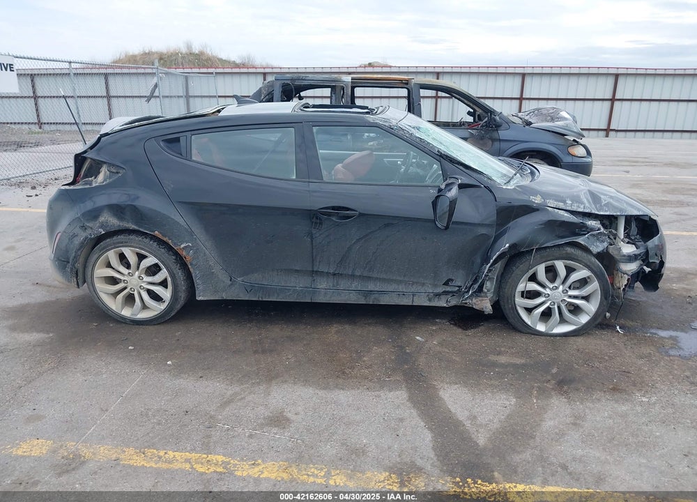2013 HYUNDAI VELOSTER VIN: KMHTC6ADXDU161796