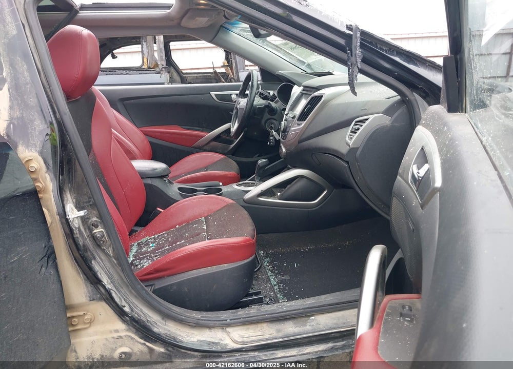 2013 HYUNDAI VELOSTER VIN: KMHTC6ADXDU161796