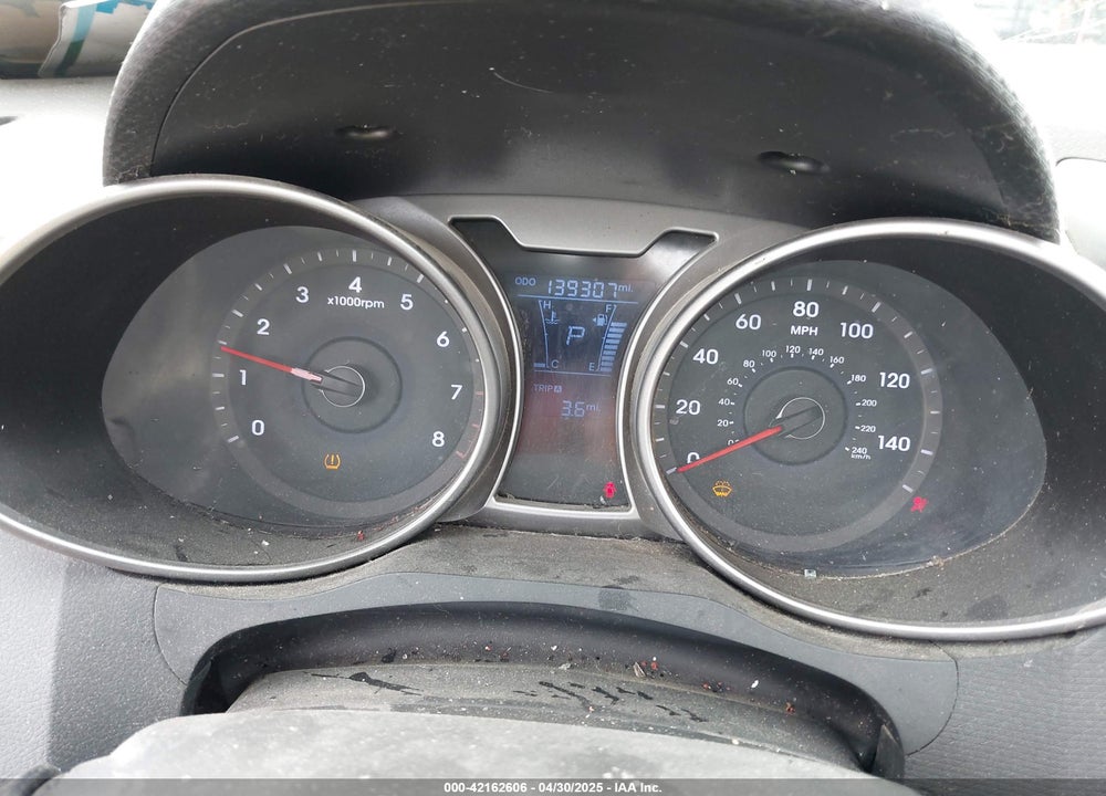 2013 HYUNDAI VELOSTER VIN: KMHTC6ADXDU161796