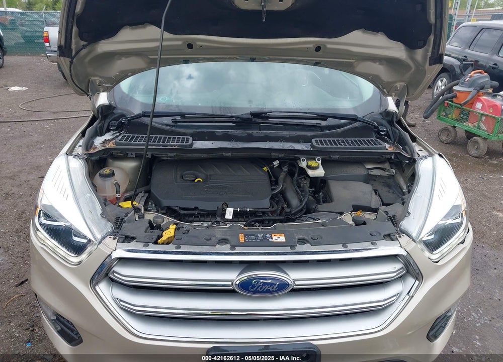 2017 FORD ESCAPE TITANIUM VIN: 1FMCU0JD5HUB15132