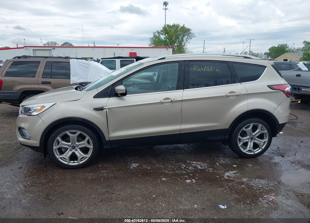 2017 FORD ESCAPE TITANIUM VIN: 1FMCU0JD5HUB15132