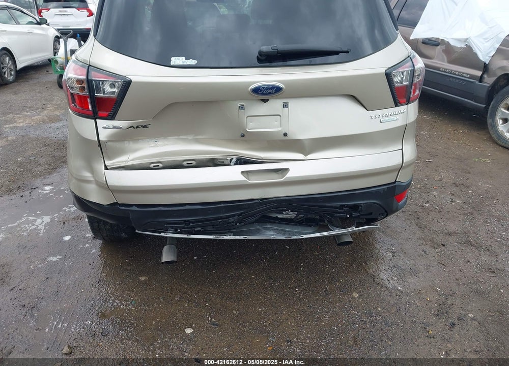 2017 FORD ESCAPE TITANIUM VIN: 1FMCU0JD5HUB15132