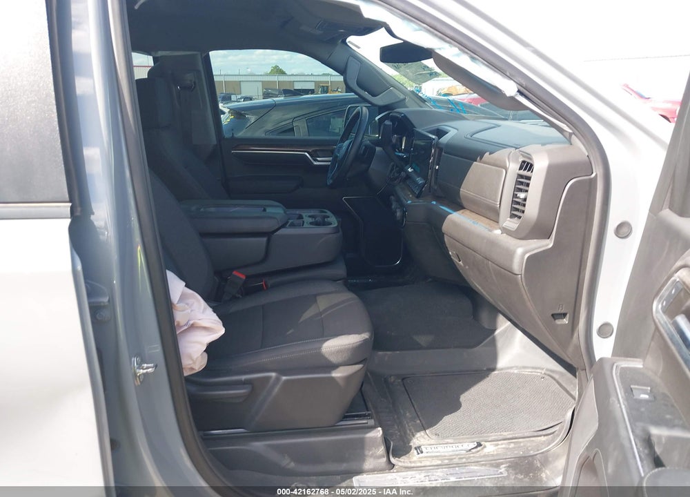 2024 CHEVROLET SILVERADO 1500 4WD SHORT BED RST VIN: 1GCPDEEK1RZ347176