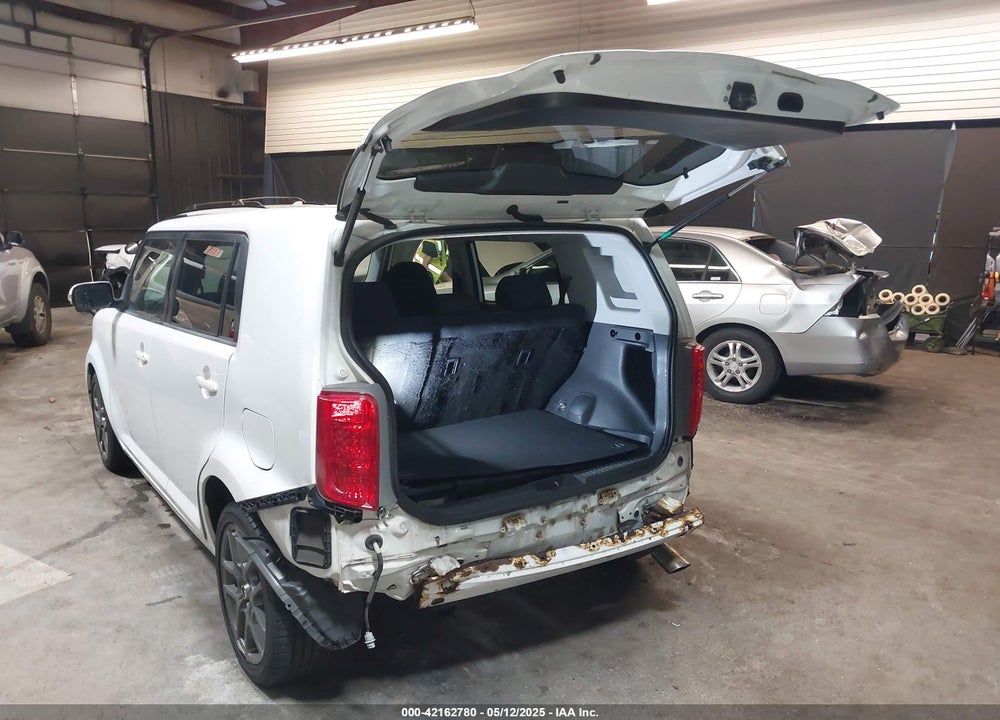 2009 TOYOTA SCION VIN: JTLKE50E291079511