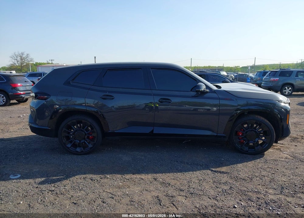 2025 BMW XM VIN: 5YM33CS09S9Y23728