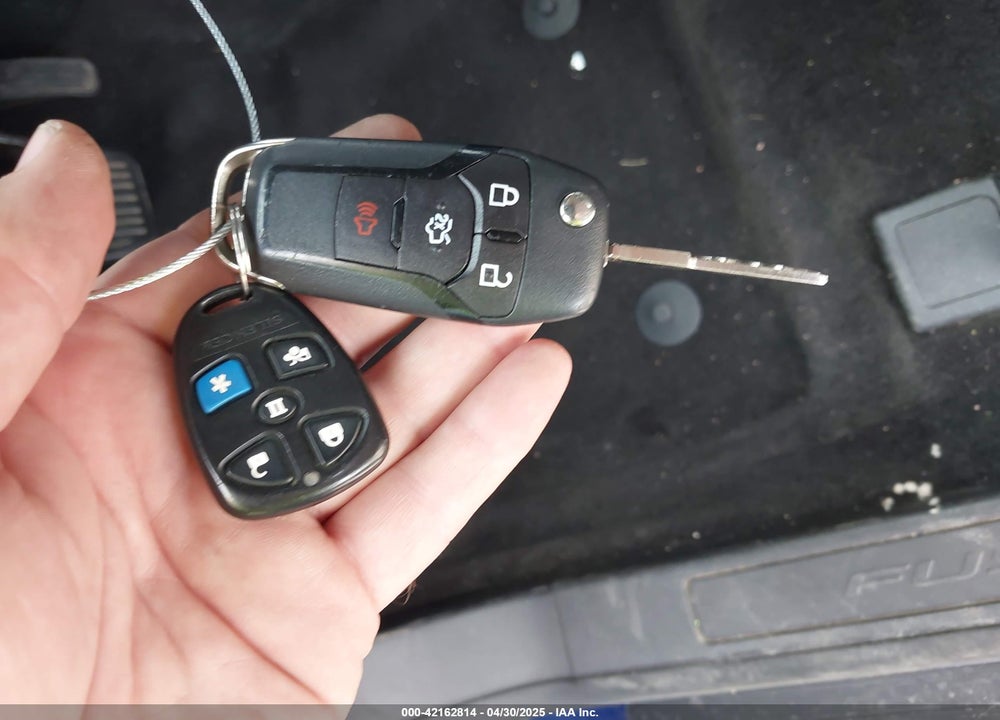 2015 FORD FUSION SE VIN: 3FA6P0H73FR114497
