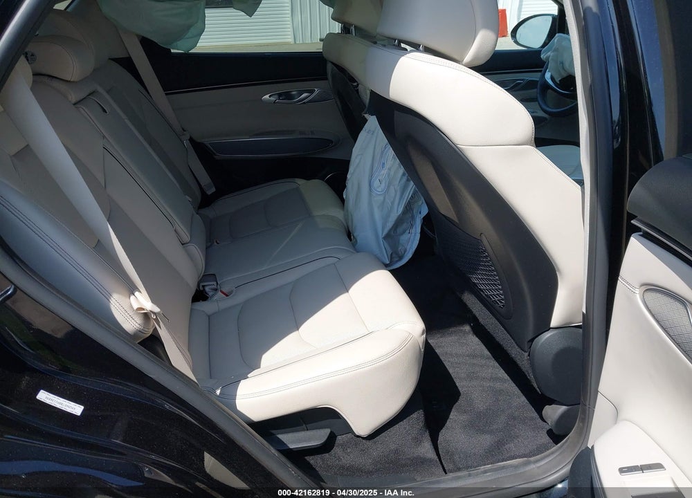 2023 GENESIS GV70 2.5T AWD VIN: KMUMADTB8PU136895