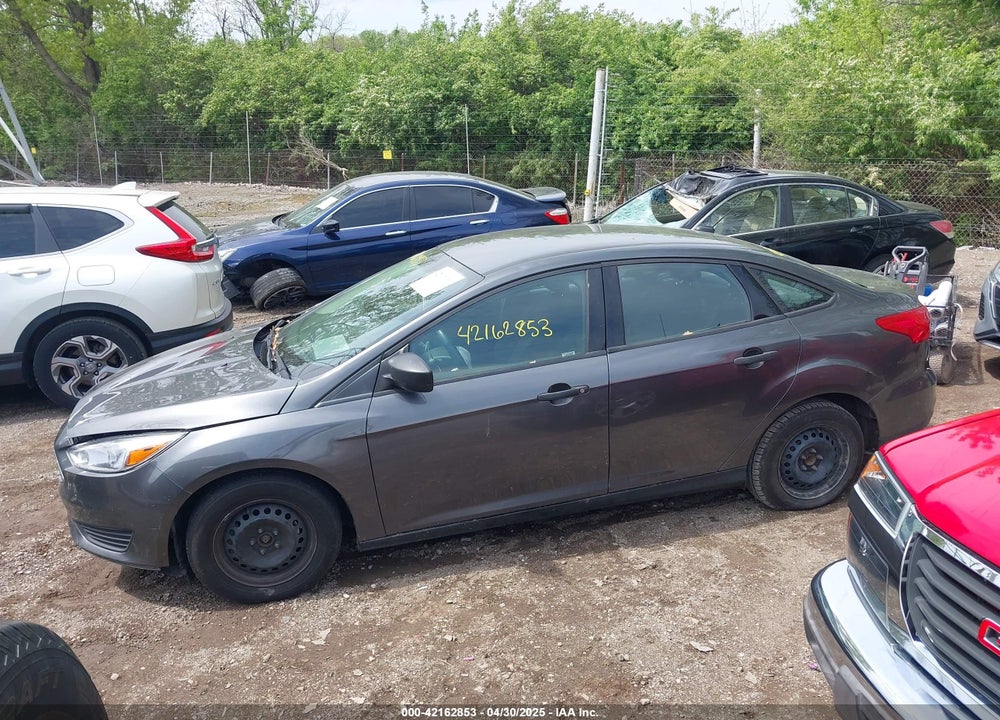 2018 FORD FOCUS VIN: 1FADP3E26JL239132