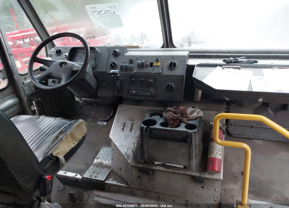 2012 FREIGHTLINER CHASSIS M LINE WALK-IN VAN VIN: 4UZAC3DV0CCBT7122