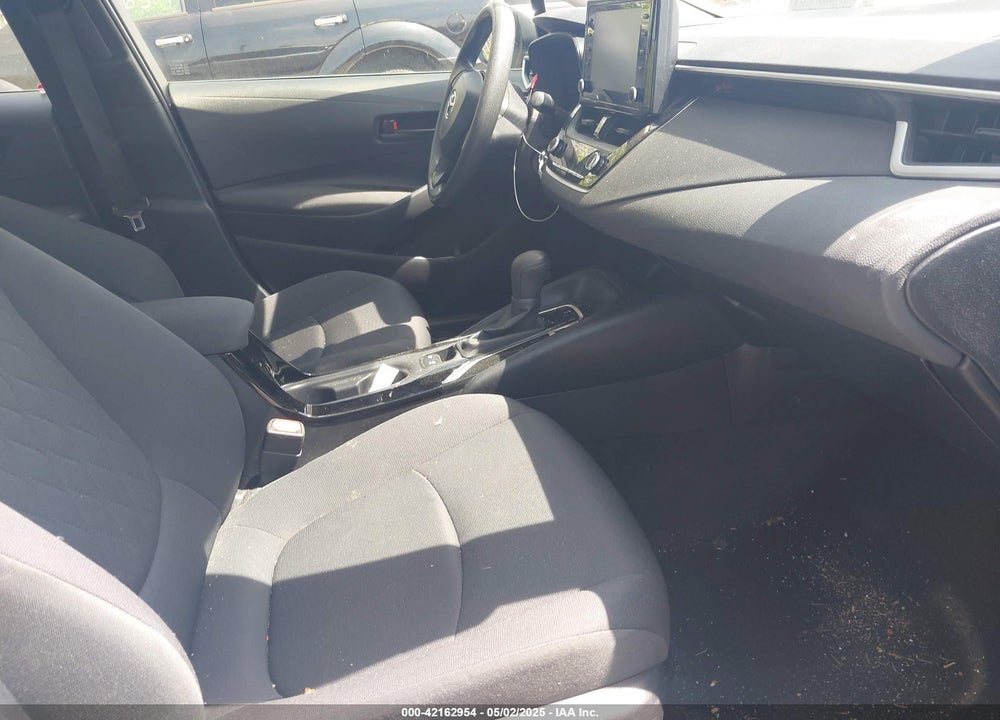 2022 TOYOTA COROLLA LE VIN: JTDEPMAE9NJ222394