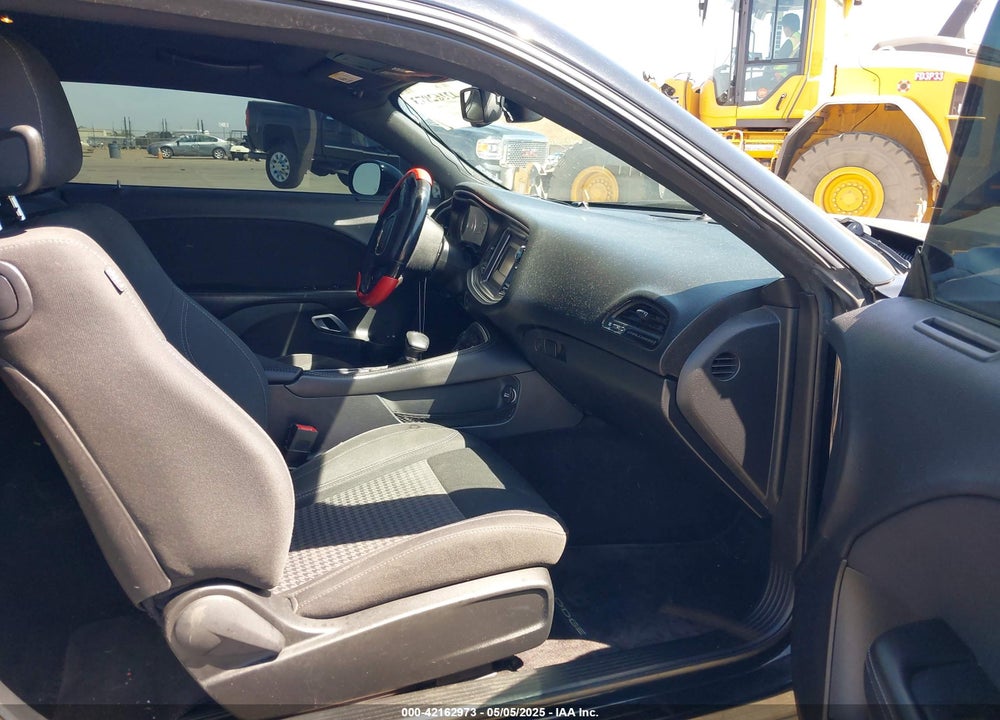 2016 DODGE CHALLENGER SXT VIN: 2C3CDZAG4GH184435