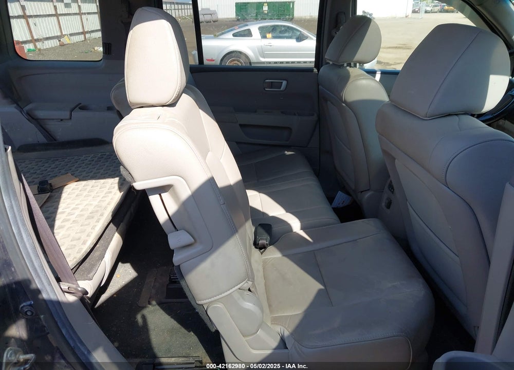 2013 HONDA PILOT VIN: 5FNYF4H50DB031345