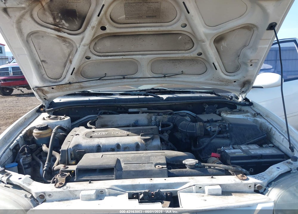 2001 KIA SEPHIA LS VIN: KNAFB121215087076