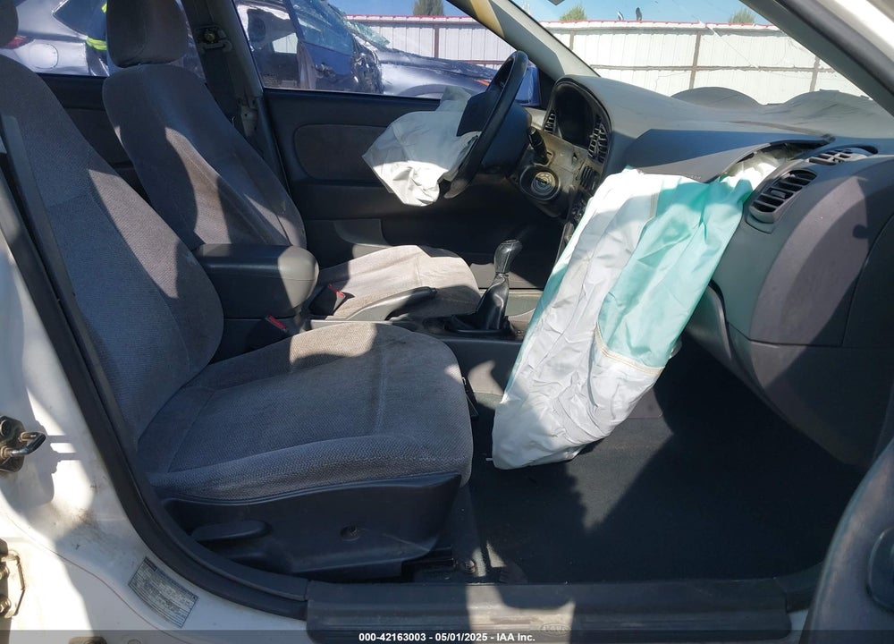 2001 KIA SEPHIA LS VIN: KNAFB121215087076
