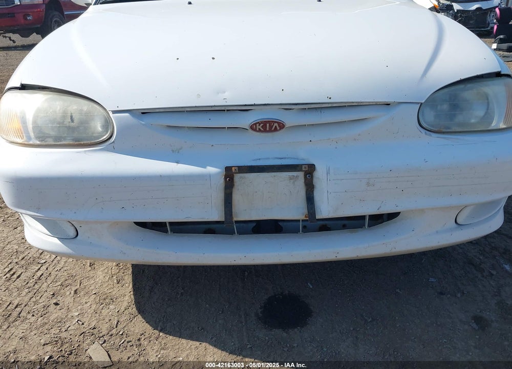 2001 KIA SEPHIA LS VIN: KNAFB121215087076