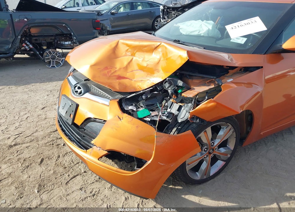 2016 HYUNDAI VELOSTER VIN: KMHTC6AD4GU302320