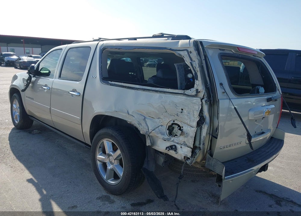 2013 CHEVROLET SUBURBAN 1500 LTZ VIN: 1GNSCKE01DR148980