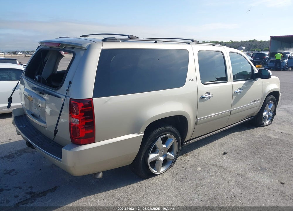 2013 CHEVROLET SUBURBAN 1500 LTZ VIN: 1GNSCKE01DR148980