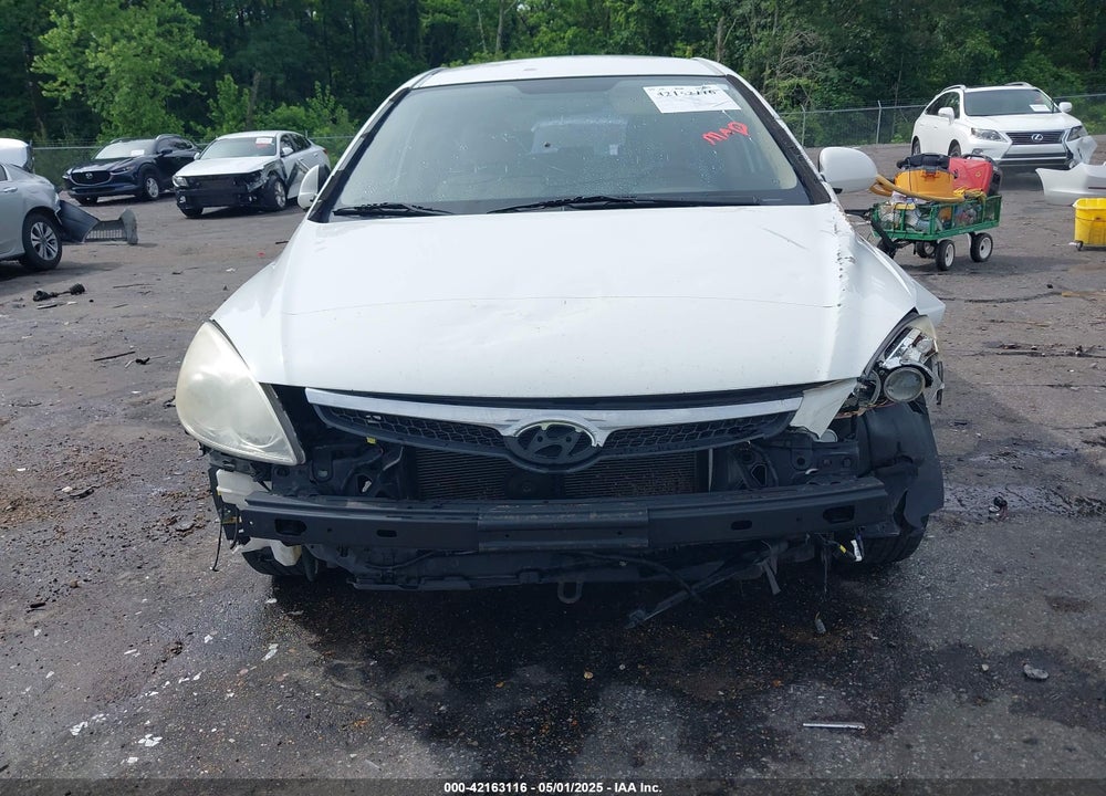 2010 HYUNDAI ELANTRA TOURING GLS VIN: KMHDB8AE5AU052721