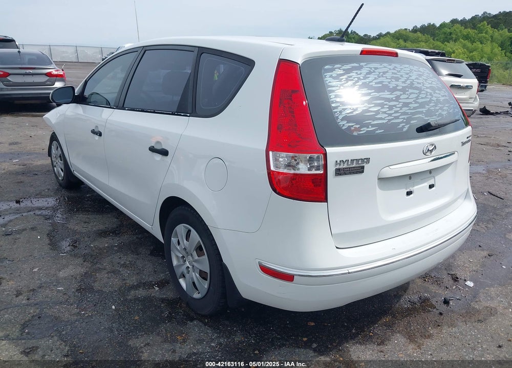 2010 HYUNDAI ELANTRA TOURING GLS VIN: KMHDB8AE5AU052721