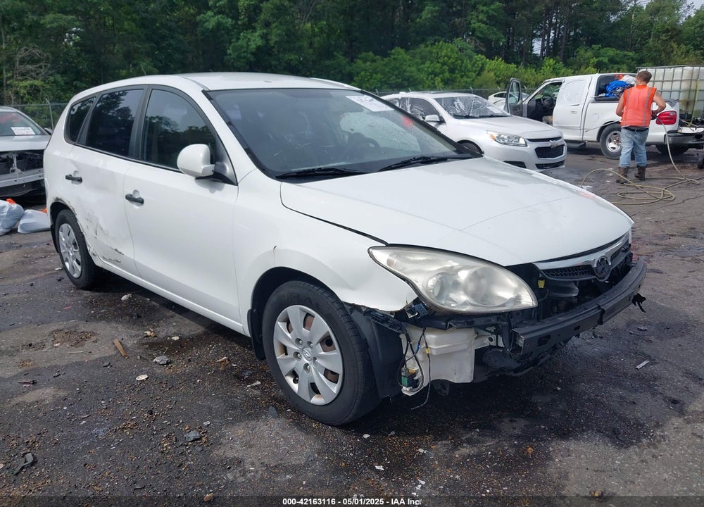 2010 HYUNDAI ELANTRA TOURING GLS VIN: KMHDB8AE5AU052721