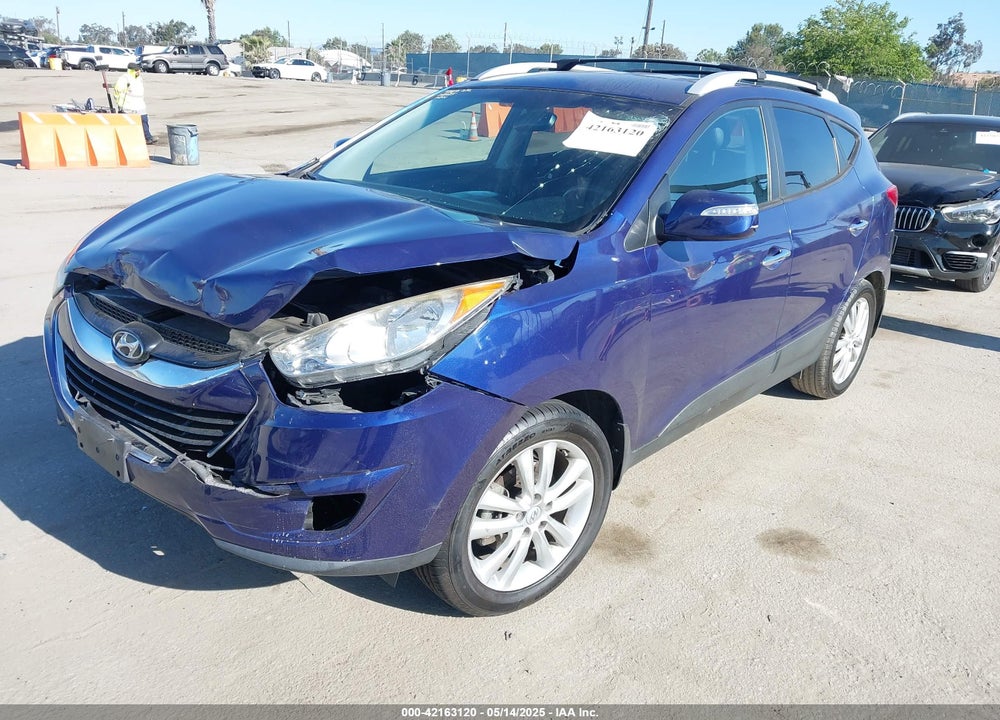 2012 HYUNDAI TUCSON LIMITED VIN: KM8JU3AC7CU530204