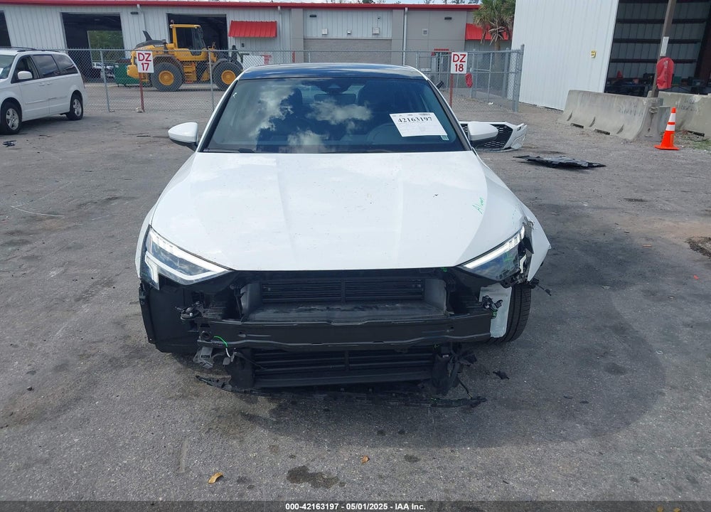2024 AUDI A3 PREMIUM PLUS 40 TFSI QUATTRO S TRONIC VIN: WAUHUDGY9RA135413