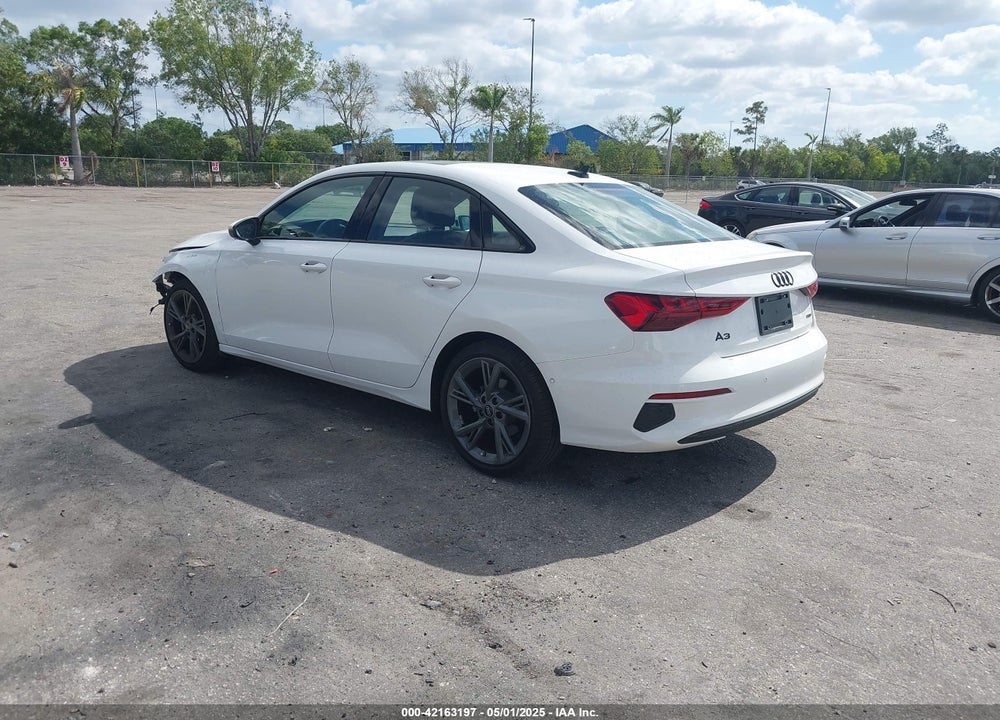 2024 AUDI A3 PREMIUM PLUS 40 TFSI QUATTRO S TRONIC VIN: WAUHUDGY9RA135413