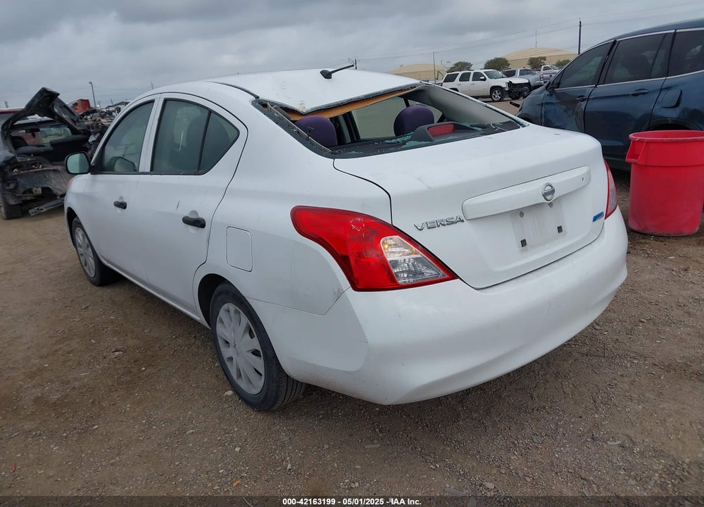 2014 NISSAN VERSA 1.6 S+ VIN: 3N1CN7AP1EL823701