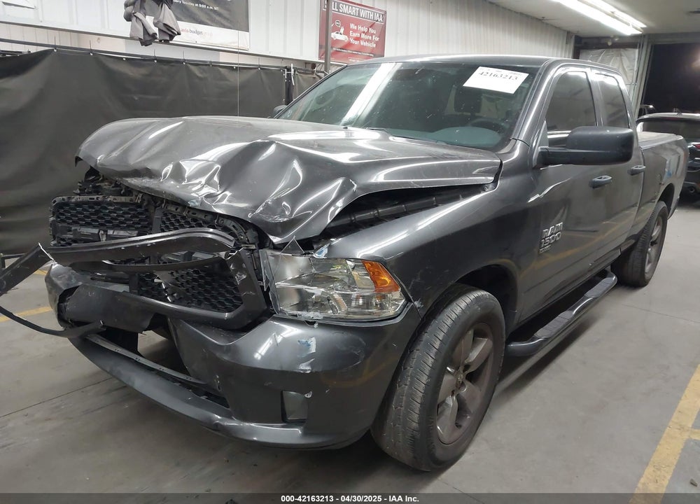 2019 RAM 1500 CLASSIC EXPRESS  4X4 6'4" BOX VIN: 1C6RR7FG6KS625365