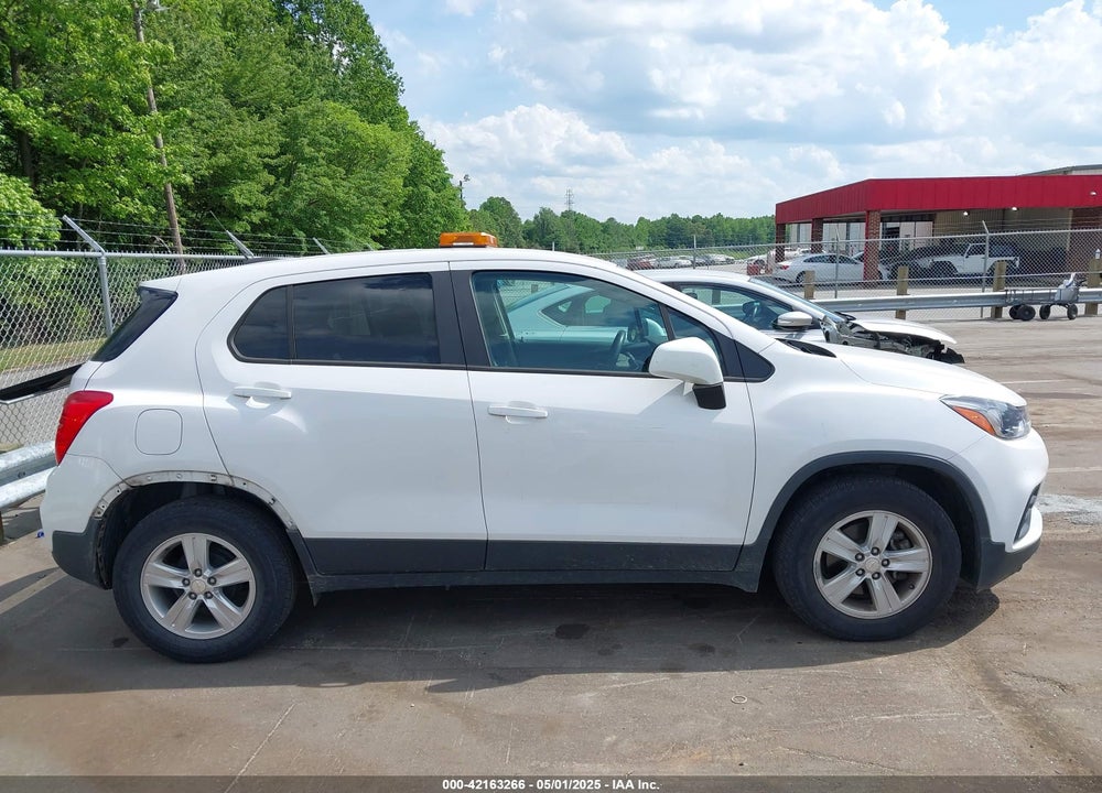 2019 CHEVROLET TRAX VIN: 3GNCJKSB2KL387507
