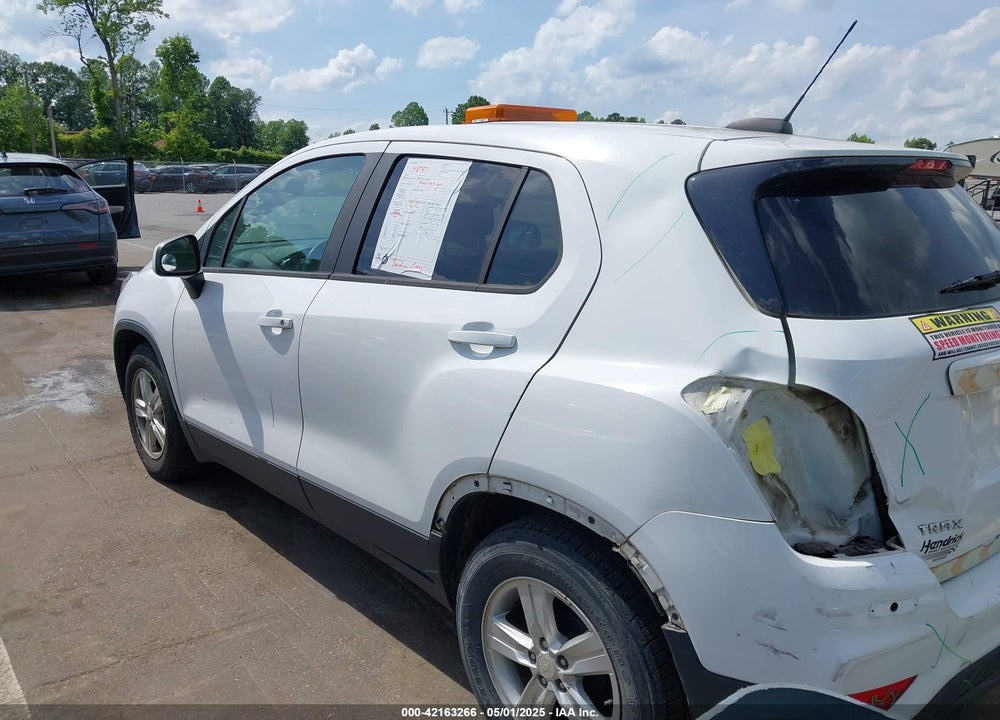 2019 CHEVROLET TRAX VIN: 3GNCJKSB2KL387507